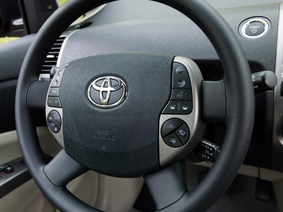  Toyota Prius Touring Edition 2007 года  (фото 6 из 22)